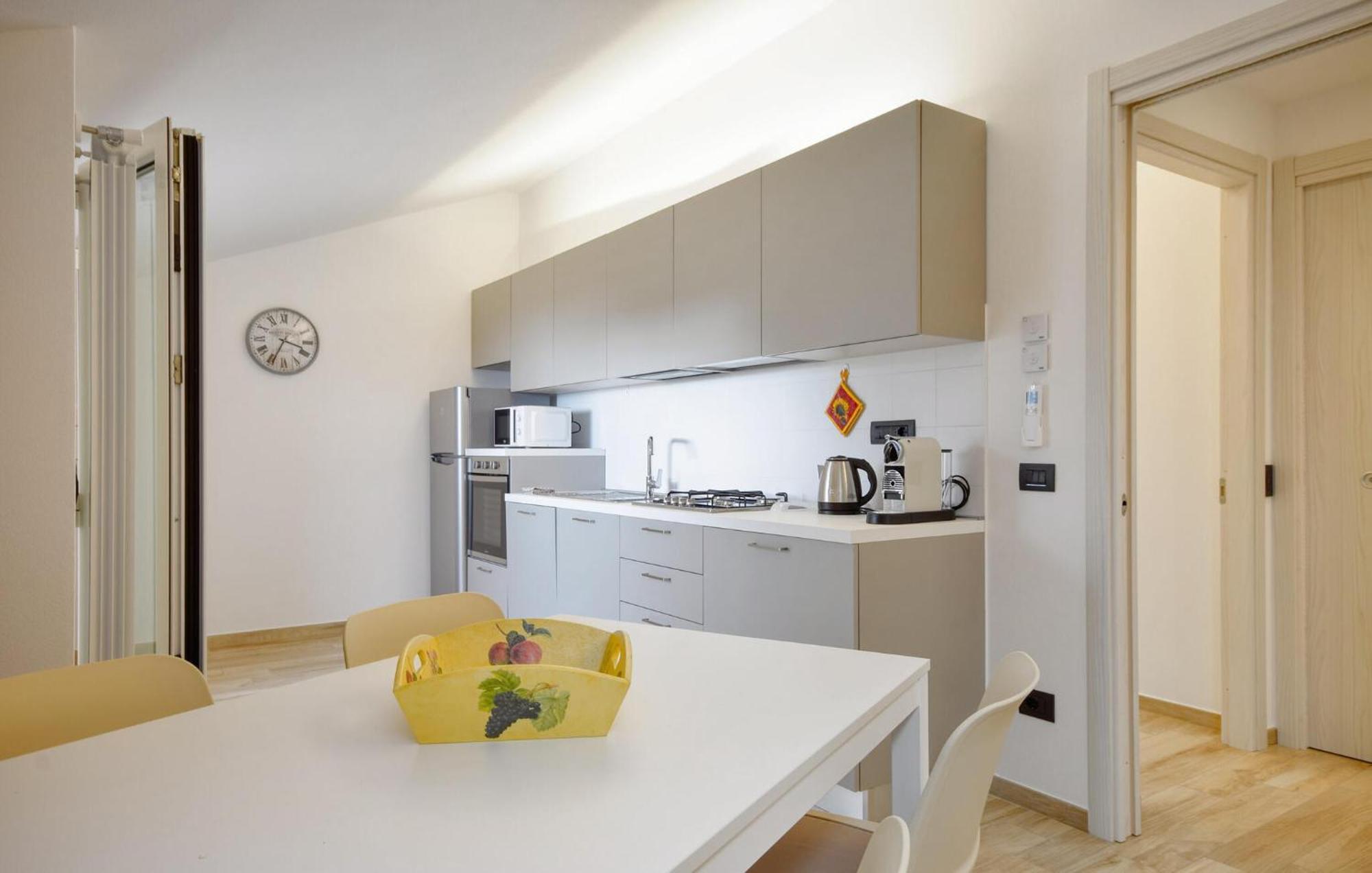 Beautiful Apartment In Moneglia With Kitchen المظهر الخارجي الصورة